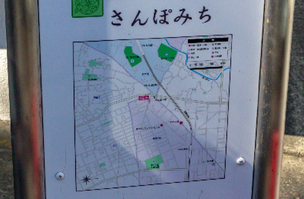 ナゾの建物外観2